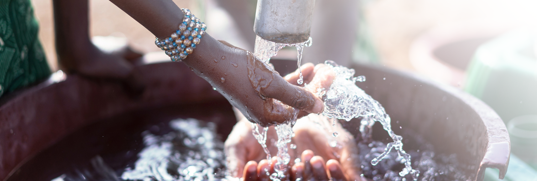 EcoWater s'engage avec l'UNICEF EcoWater s'engage avec l'UNICEF